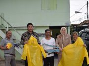 Memberikan Bantuan kepada Pelaku UMKM, Roudhatul Jannah ini Pesan Prabowo Sejahterakan Rakyat