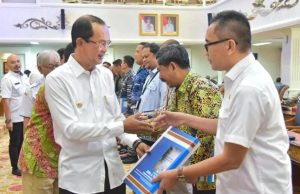 Harnojoyo Lakukan Penyerahan DIPA dan Rincian Alokasi TKD Tahun Anggaran 2023