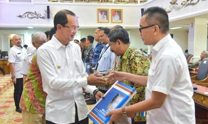 Harnojoyo Lakukan Penyerahan DIPA dan Rincian Alokasi TKD Tahun Anggaran 2023