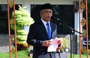 Bupati Iskandar Ajukan Surat Pengunduran Diri