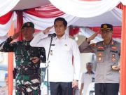 Jelang Pemilu 2024, Plt Bupati Kaffah Pimpin Apel Kasat Kamling Serentak Se-Sumatera Selatan serta Peluncuran Apel Besar Polisi RW, Di Lapangan Merdeka.