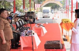 Sekda Muara Enim Yulius : optimis Paskibraka Kabupaten Muara Enim sukses dalam menjalankan tugas mengibarkan dan menurunkan duplikat bendera Sang Saka Merah Putih pada tanggal 17 Agustus nanti.
