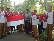 Sambut HUT RI ke 78, Pemkab Mura Enim bagikan Bendera Merah Putih