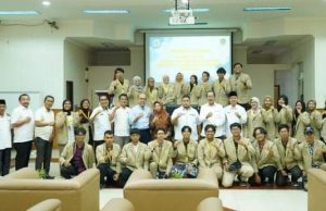 Sekda Muara Enim Pimpin Penarikan Mahasiswa KKN-PPM UGM Periode 2 Tahun 2023