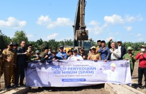 Gandeng Swasta, Bupati OKI Hadirkan Air Bersih Bagi Warga Air Sugihan