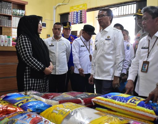 Harga dan Stok Bahan Pokok di Pasar Kayuagung Aman Jelang Lebaran