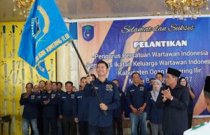 Idham Syarief Ketua PWI Kabupaten OKI Resmi dilantik oleh Kurnaidi Selaku Ketua PWI Sumsel