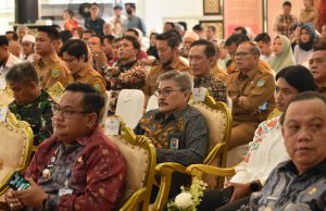 Pj Bupati OKI Menerima Penghargaan Sahabat PWI pada Puncak Peringatan Hari Pers Nasional 2024