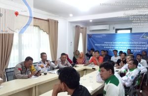 Disdag OKI Gandeng Satpol PP, bersama Pihak Terkait, Tertibkan Pedagang yang mengakibatkan Kemacetan dan Kesembrautan di Pasar Kayuagung