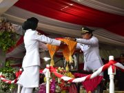 Pj. Bupati Apresiasi Paskibraka OKI Sukses Naik dan Turunkan Merah Putih