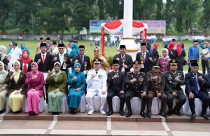 Upacara HUT Kabupaten Muara Enim ke-78, Pj. Bupati Ajak Masyarakat Bersatu Saling Serasan dan Sekundang