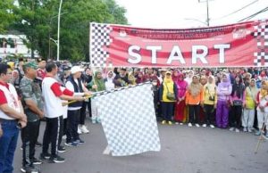 Tingkatkan Partisipasi Ikuti Pilkada 2024, KPU Muara Enim Gelar Jalan Santai dan Senam Bersama