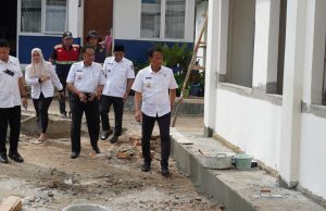 Pastikan Tuntas Akhir Tahun, Pj Bupati OKI Cek Progres Pembangunan Faskes dan Sekolah
