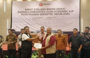 Rapat Evaluasi Badan Adhoc Bawaslu Kabupaten Ogan Komering Ilir Pilkada Serentak 2024