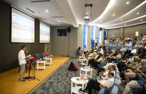 Ratna Bisa Ekspor Basreng ke Malaysia ,Pemdaprov Jabar Kerja Berdayakan UMKM Naik Kelas