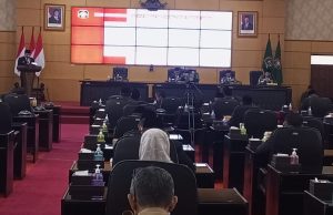 Rapat Paripurna DPRD Kota Blitar Penyampaian LKPJ 2024: DPRD Kota Blitar Apresiasi Kepemimpinan Walikota Santoso, Masa Transisi Berjalan Lancar