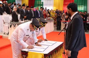 PENGAMBILAN SUMPAH JABATAN DAN PELANTIKAN BUPATI DAN WAKIL BUPATI ACEH TENGAH MASA JABATAN TAHUN 2025-2030