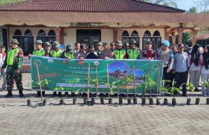 Bakti Sosial Sinergi TNI-POLRI dan Pelajar: Sambut Ramadhan dengan Kepedulian