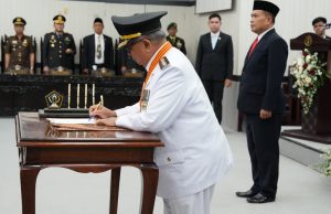 DPRD Kabupaten Blitar Gelar Serah Terima Jabatan Bupati dan Wakil Bupati Periode 2025-2030