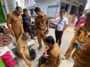 Ramai, Polres Blitar Kota Sidak Produk Minyak Kita Di Beberapa Pasar Tradisional