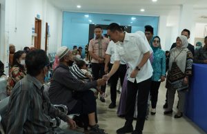 Bupati OKI Dorong Peningkatan Layanan di RSUD Kayuagung: “Pelayanan Harus Cepat dan Ramah”