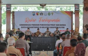 Bupati Blitar Beri Arahan kepada Bhabinkamtibmas, Tekankan Sinergi dan Peran Aktif di Masyarakat