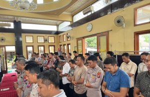 Bentuk Belasungkawa dan Doakan Korban Demo, Polres Blitar Kota Gelar Sholat Ghoib