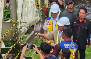 Herman Deru Pimpin Kesepakatan Pembangunan Ulang Jembatan Muara Lawai