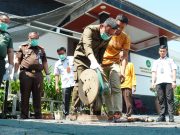 Kejari OKI Musnahkan Ratusan Barang Bukti Narkoba, Senpi, dan Sajam