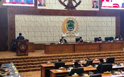 DPRD PALI Gelar Paripurna Pandangan Umum Fraksi Terkait Raperda APBD 2026: Kritik dan Harapan Mengalir untuk Pembangunan Daerah