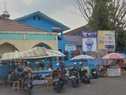 Iklan Minuman Beralkohol Dekat Sekolah dan Musholla, Warga Pertanyakan Ketegasan Satpol PP Palembang