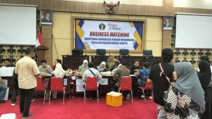 Pemkab Blitar Fasilitasi Program MBG , Dorong Sinergi Bisnis Lokal