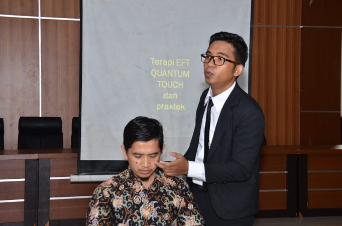 Taufik Hidayat: Dari Dunia Sulap ke Hipnoterapi, Menebar Manfaat Lewat Kekuatan Pikiran