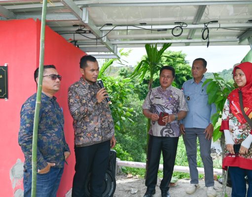 Dukung Program Pemerintah, PT SBS laksanakan pembangunan PLTS Sederhana