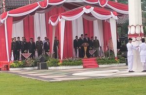 Wakil Bupati Blitar, Di daulat Irup Hari Pahlawan, “Pahlawan Teladanku, Terus Bergerak, Melanjutkan Perjuangan”.
