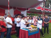 Bupati Blitar Menghadiri Peringatan HKN ke-61, Mengajak Masyarakat Wujudkan “Generasi Sehat, Masa Depan Hebat”