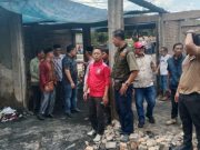 Wabup OKU Marjito Bachri Tinjau Lokasi Kebakaran di Desa Bunglai, Serahkan Bantuan dan Pastikan Penanganan Cepat bagi Korban
