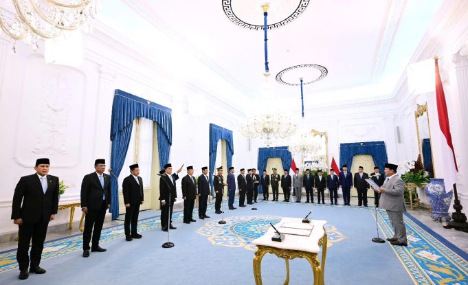 Presiden Prabowo Lantik Komisi Reformasi Polri: Jimly Asshiddiqie Jadi Ketua, Fokus Evaluasi dan Perbaikan Kelembagaan