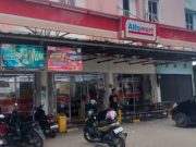 Terekam CCTV, Tiga Pria Diduga Maling di Minimarket Kayuagung Ditangkap Warga dan Petugas