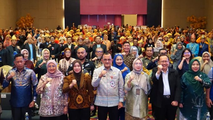 Sekda Sumsel Edward Candra: Guru Adalah Penentu Masa Depan dan Pilar Pembangunan Daerah