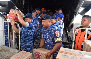 Lanud SMH Kirim 14 Ton Bantuan Kemanusiaan untuk Korban Bencana di Aceh, Sumut, dan Sumbar