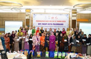 IWAPI Palembang Beri Bantuan Modal Usaha untuk Ibu Tangguh pada Peringatan Hari Ibu ke-97