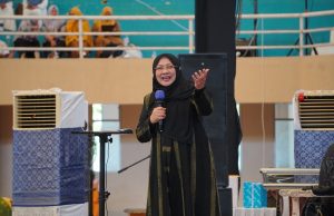 Muhasabah Akhir Tahun, dr Aisah Dahlan Kupas Rahasia Harmoni Rumah Tangga di OKI