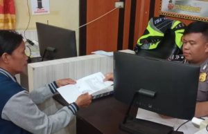 Diduga Jadi Korban Pengeroyokan, Ibu Siswa SMK di Nias Lapor ke Polres dan Minta Keadilan