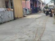 Proyek PSU Villa Bukit Indah Banyuasin Diduga Asal Jadi, Warga Minta Investigasi dan Sanksi Tegas