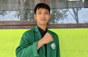 DI NEGERI PASAL KARET Karya: Marhen