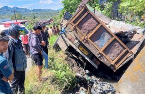 Kecelakaan Beruntun Truk Fuso di Bener Meriah Diduga Rem Blong, 6 Kendaraan Rusak, Kerugian Capai Rp70 Juta