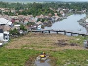 Normalisasi Sungai Belanti OKI: PUPR Turunkan Alat Berat Atasi Eceng Gondok, Cegah Ancaman Banjir