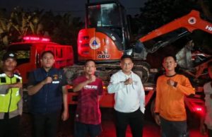 Akses Jalan Desa Tanjung Harapan Mulai Dibuka, BPBD OKU Selatan Bergerak Cepat Tangani Longsor