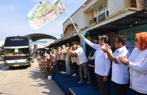 Menaker Yassierli: Mudik Pekerja Adalah Wujud Memanusiakan Pekerja, Bukan Sekadar Seremonial